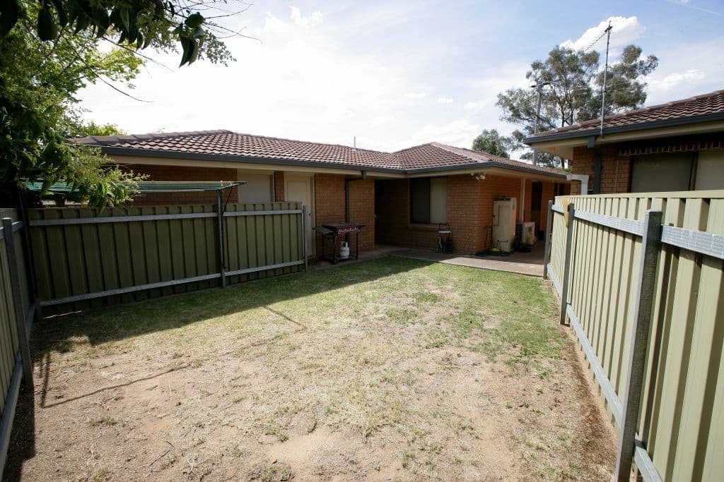 61 Main Street, LAKE ALBERT NSW 2650, Lake Albert - Thumbnail 7