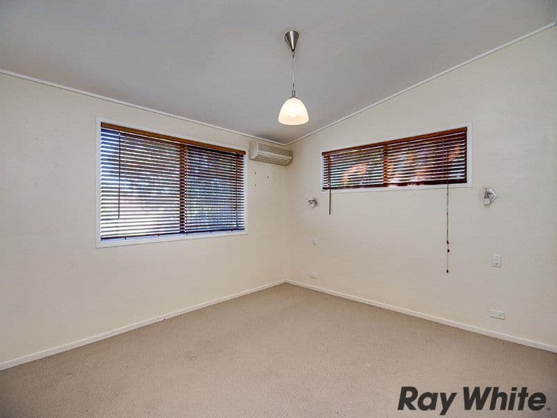 28 Hutton Road, ARANA HILLS QLD 4054, Arana Hills - Thumbnail 6