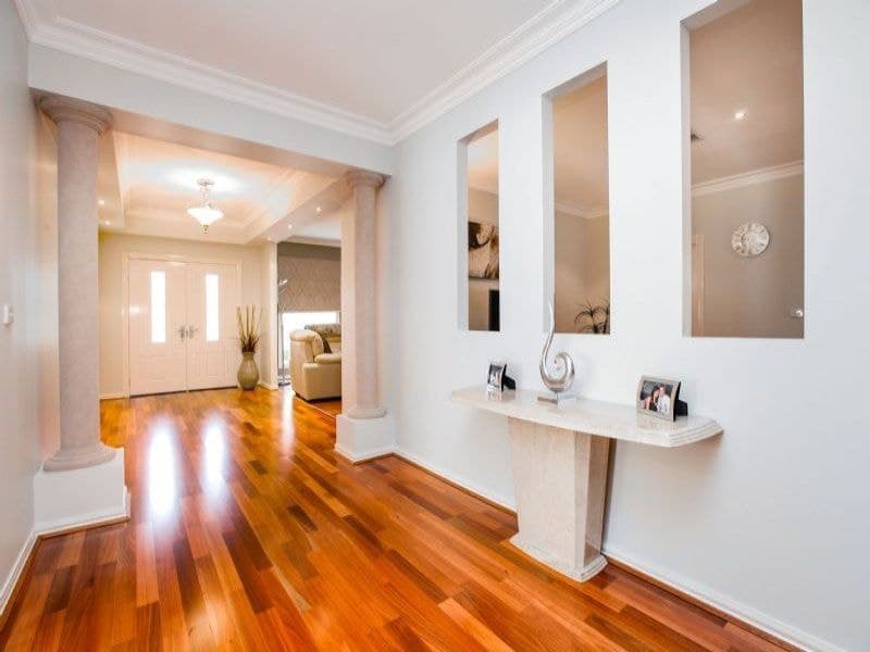 5 Barn Elms Parade, Caroline Springs - Thumbnail 4