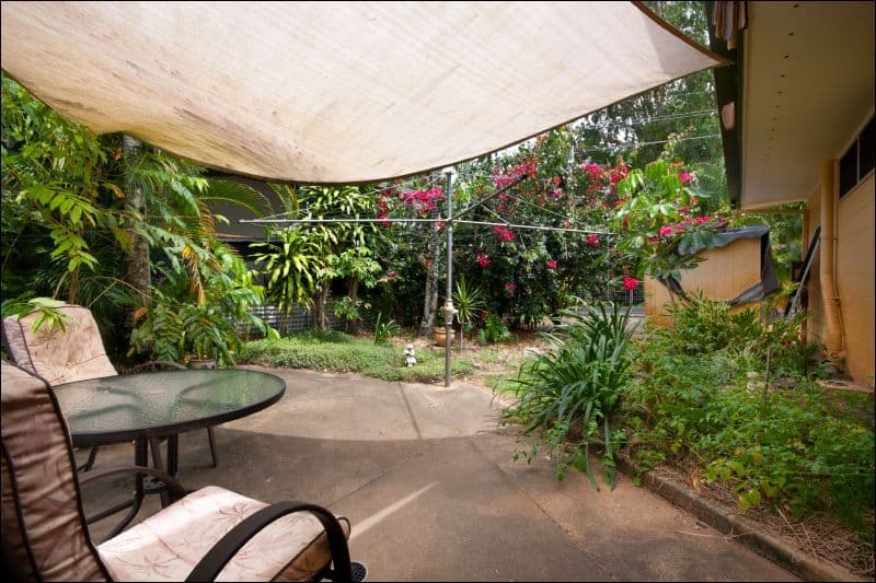 2 Granadilla Street, HOLLOWAYS BEACH QLD 4878, Holloways Beach - Thumbnail 3