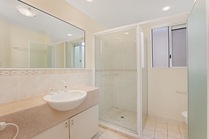 72 Kowinka Street, WHITE ROCK QLD 4868, White Rock - Thumbnail 7