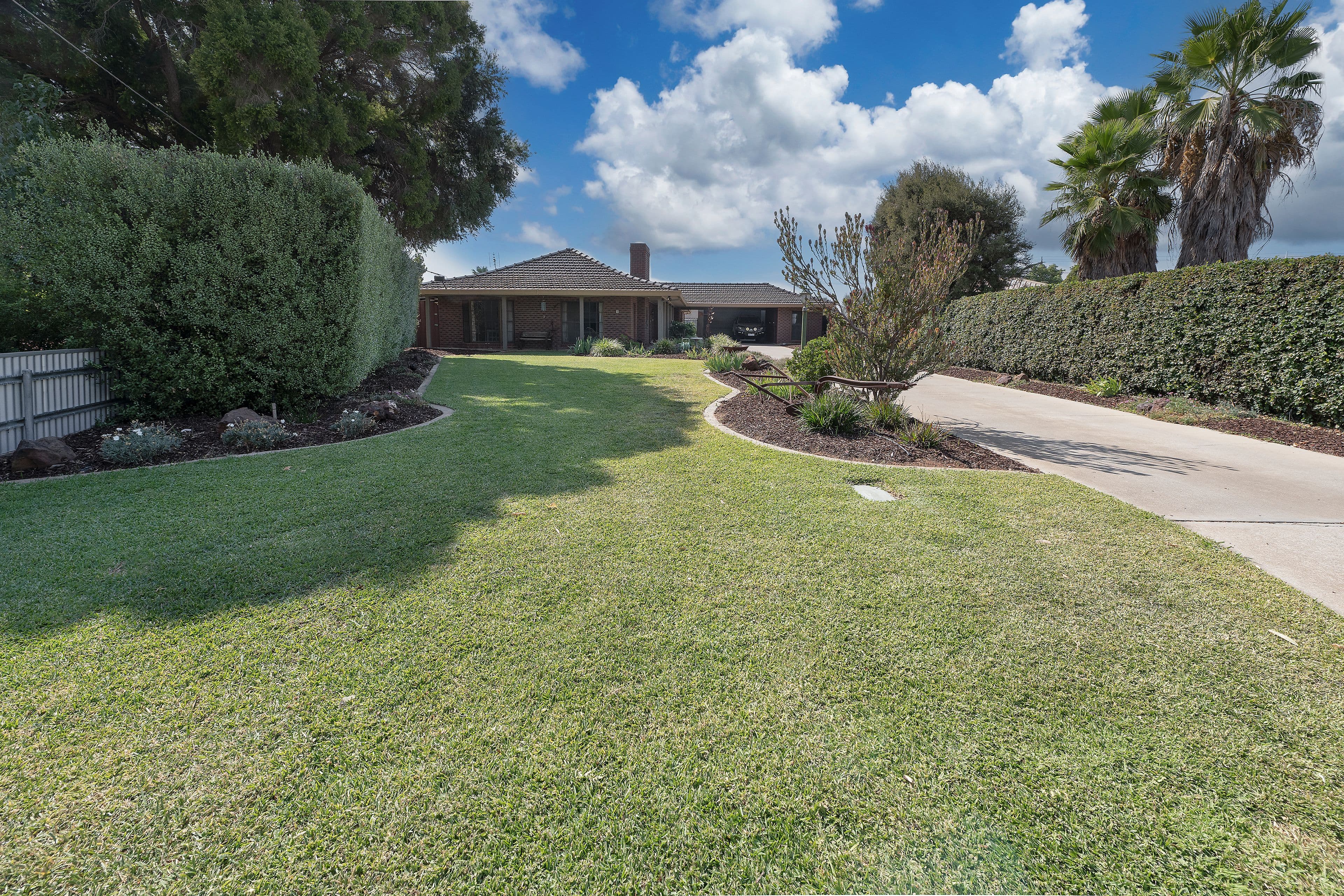 4 Green Court, Swan Hill VIC 3585, Swan Hill - Thumbnail 2
