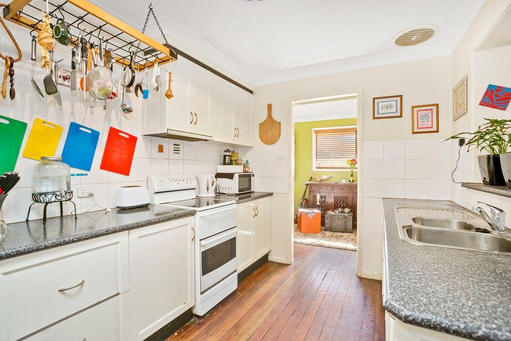 8 Cominan Avenue, Banora Point NSW 2486, Banora Point - Thumbnail 4