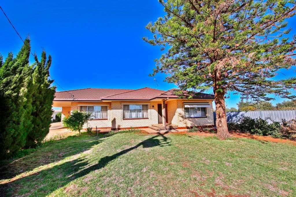 58 Main Avenue South, Merbein VIC 3505, Merbein - Image 1