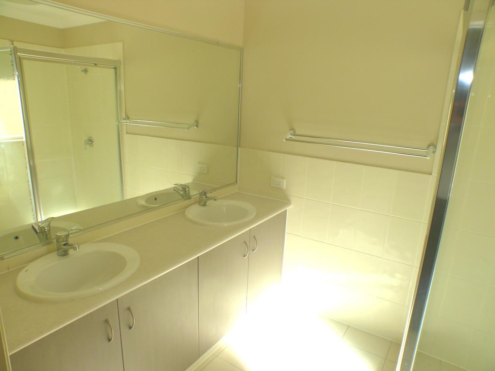 19 Rix Drive, Upper Coomera QLD 4209, Upper Coomera - Thumbnail 8