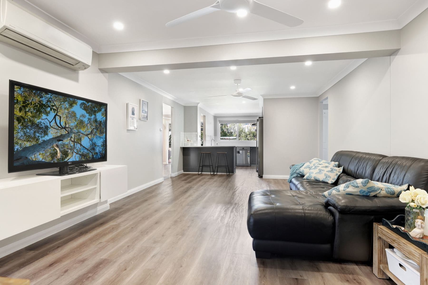 14 Calgaroo Crescent, Kingswood NSW 2747, Kingswood - Thumbnail 2