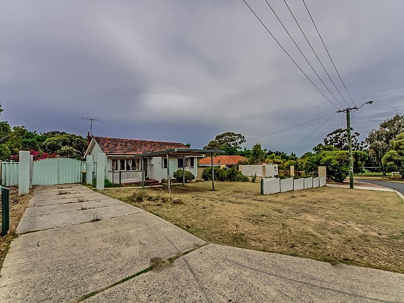 26 Rochford Way, Girrawheen WA 6064, Girrawheen - Image 1