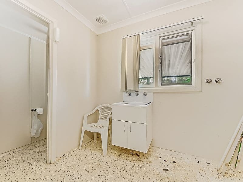 26 Rochford Way, Girrawheen WA 6064, Girrawheen - Thumbnail 8