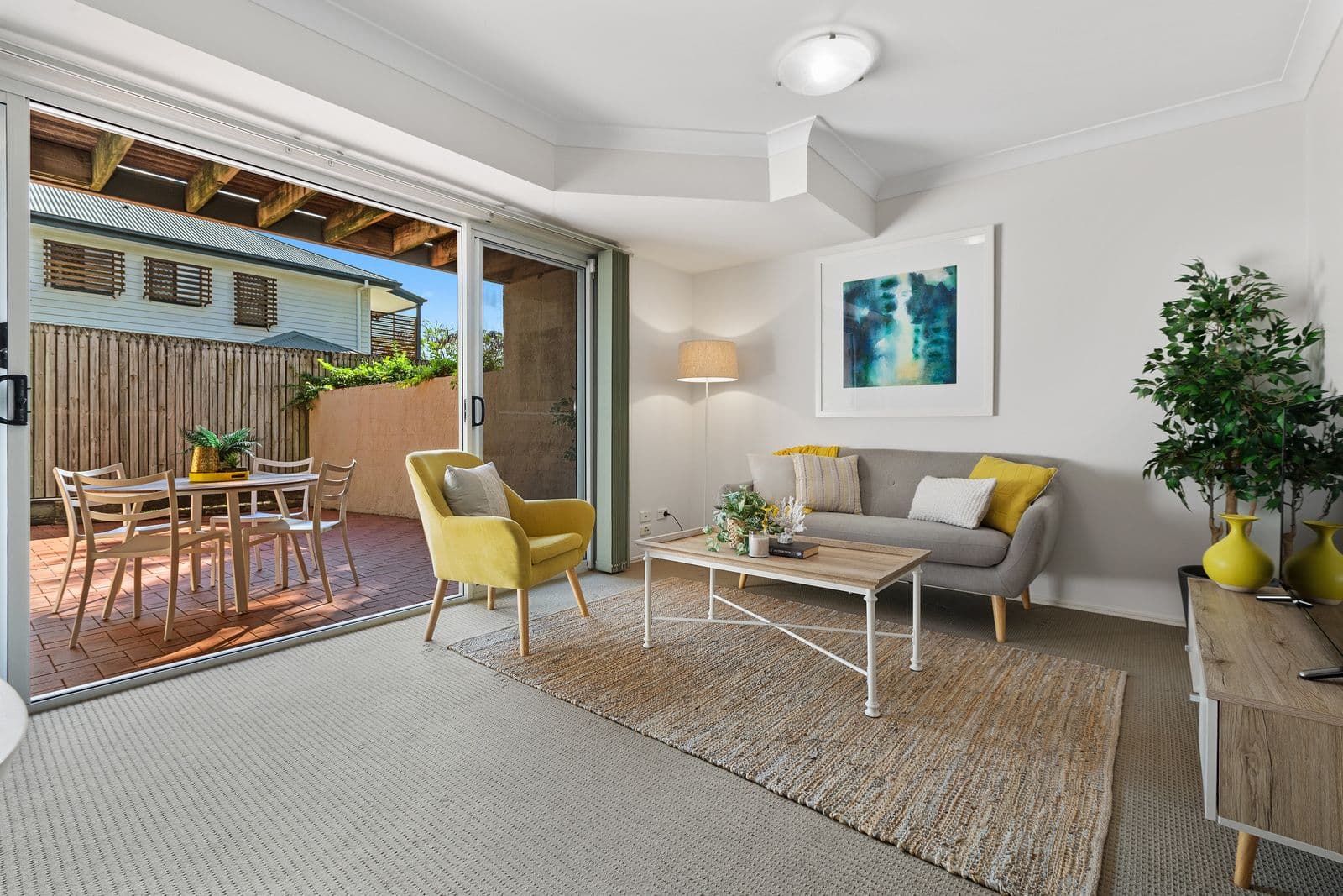 577 Fairfield Road, Yeronga QLD 4104, Yeronga - Thumbnail 3