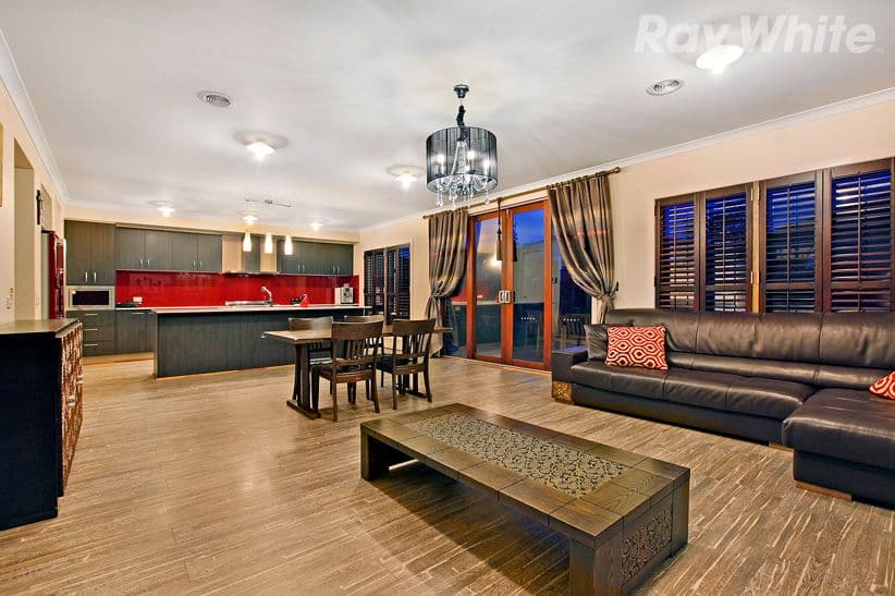 81 Hawkstowe Parade, SOUTH MORANG VIC 3752, South Morang - Thumbnail 6
