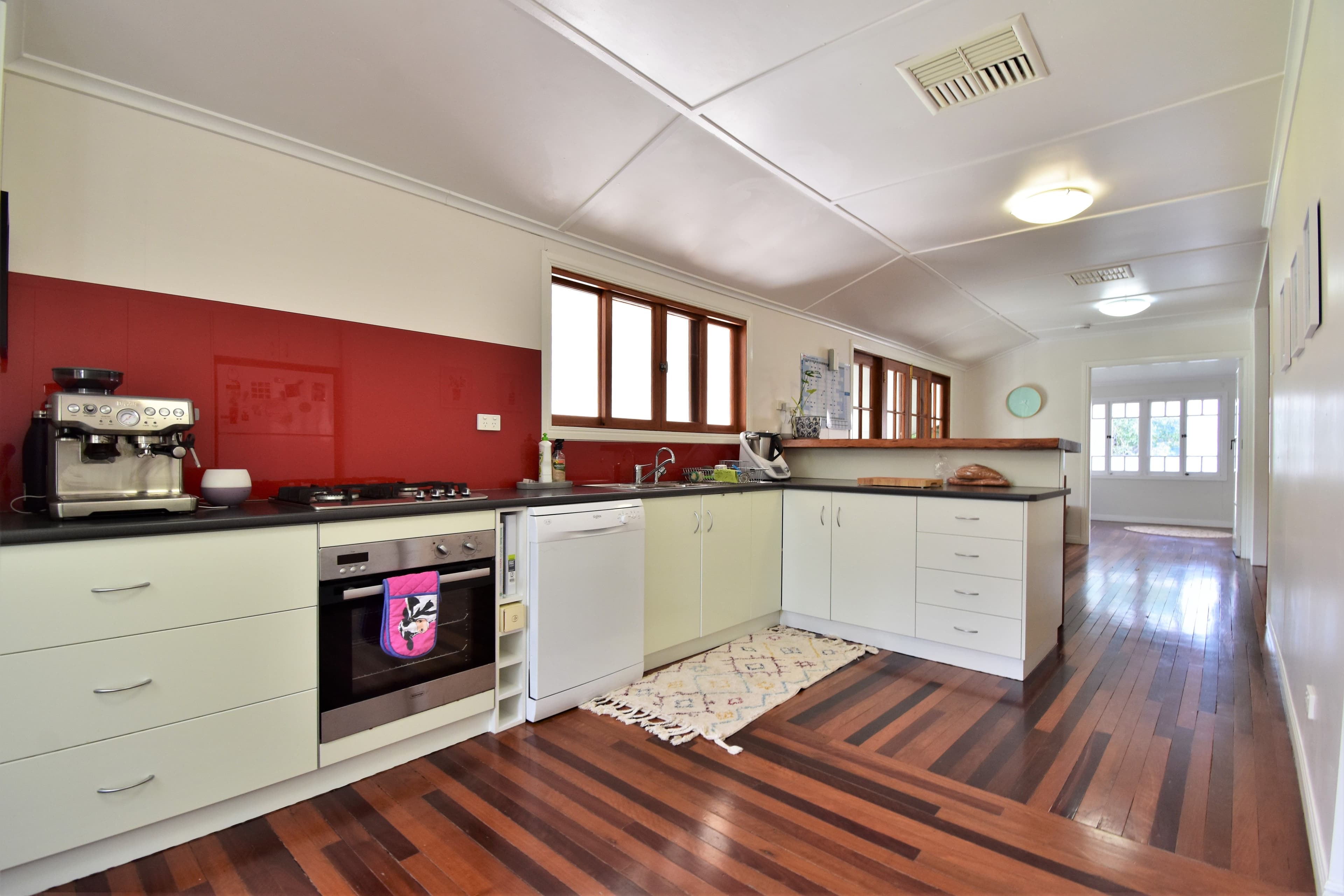 151 Emu Street, Longreach QLD 4730, Longreach - Thumbnail 5