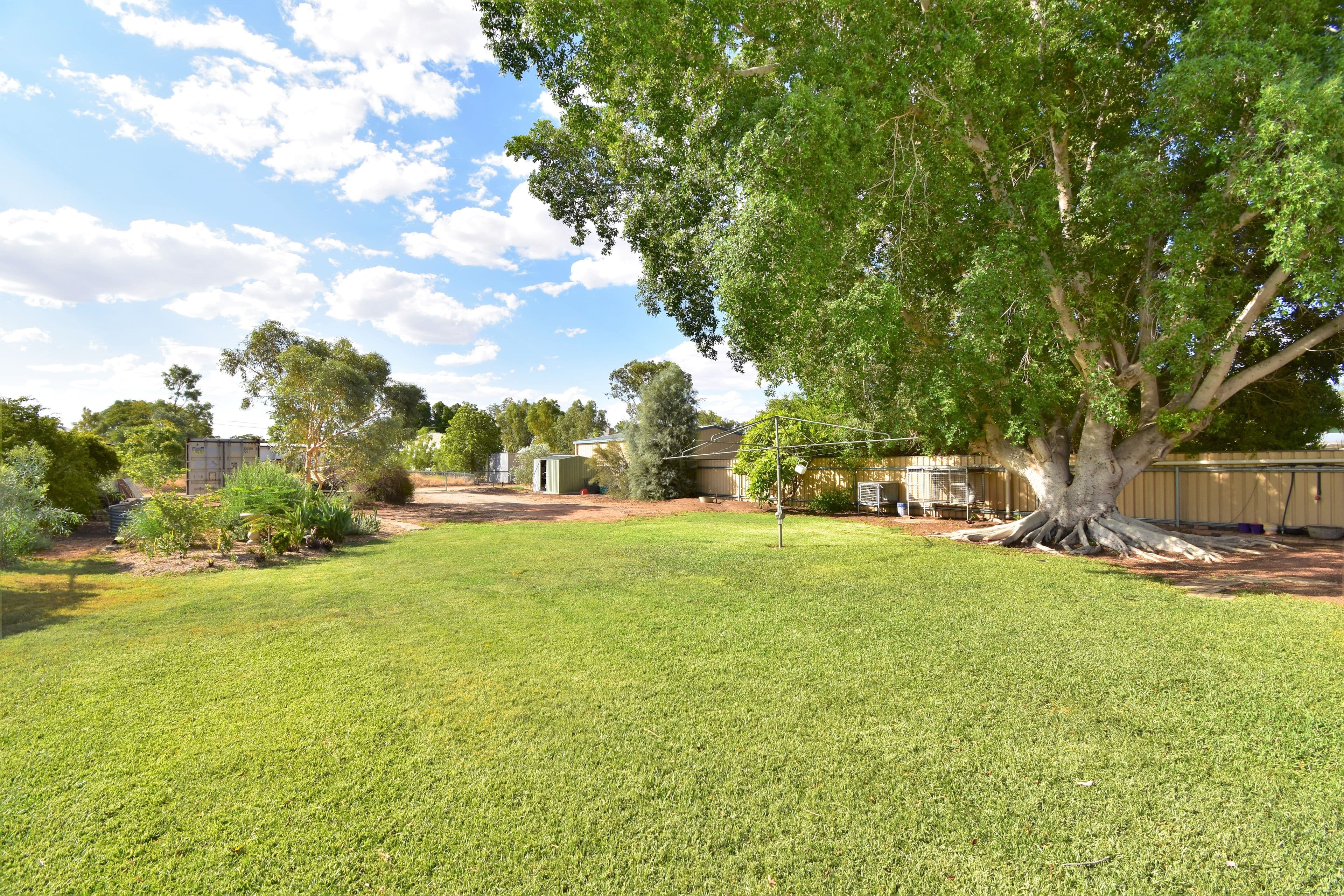 151 Emu Street, Longreach QLD 4730, Longreach - Thumbnail 7
