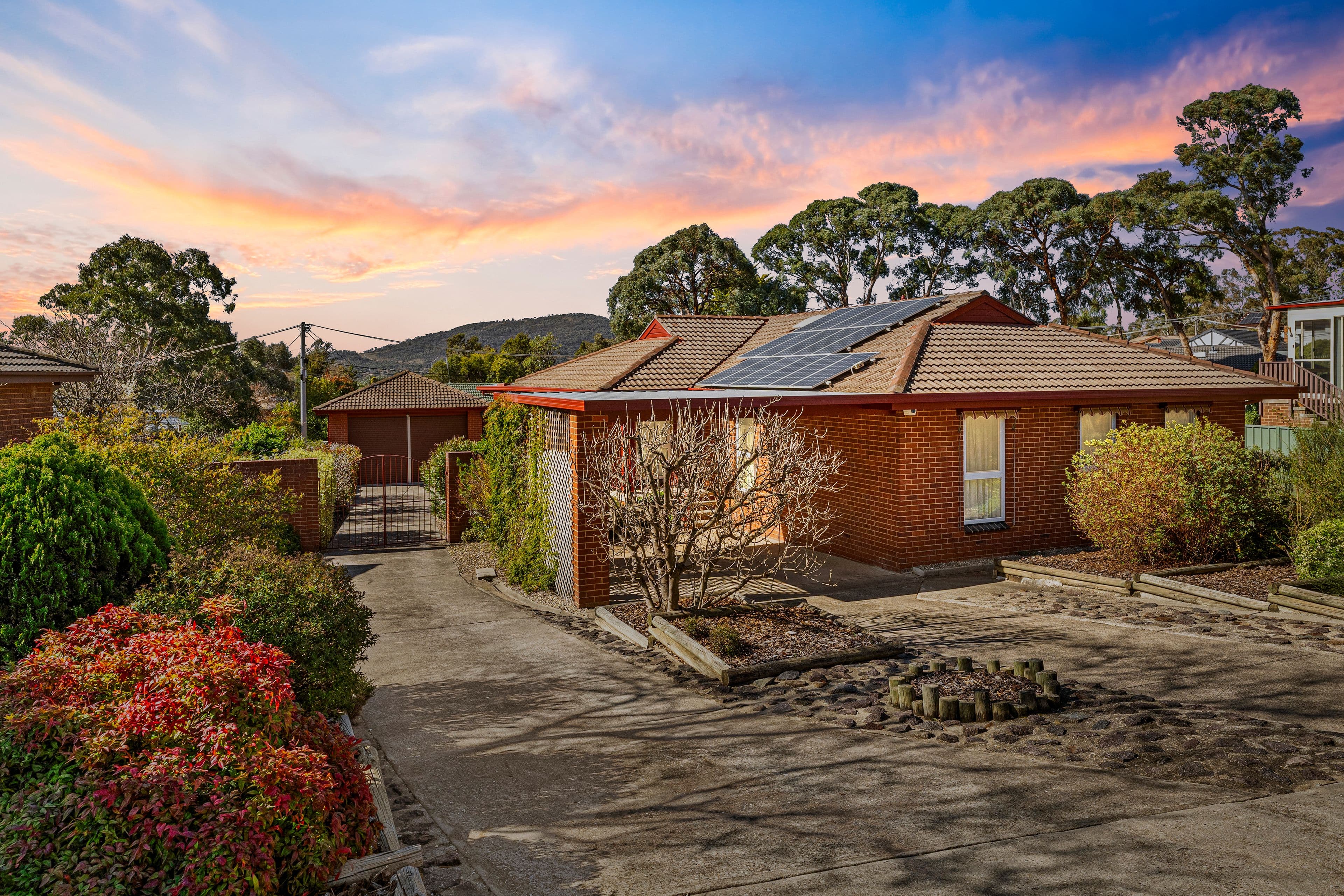 7 Rounsevell Street, Kambah ACT 2902, Kambah - Image 1