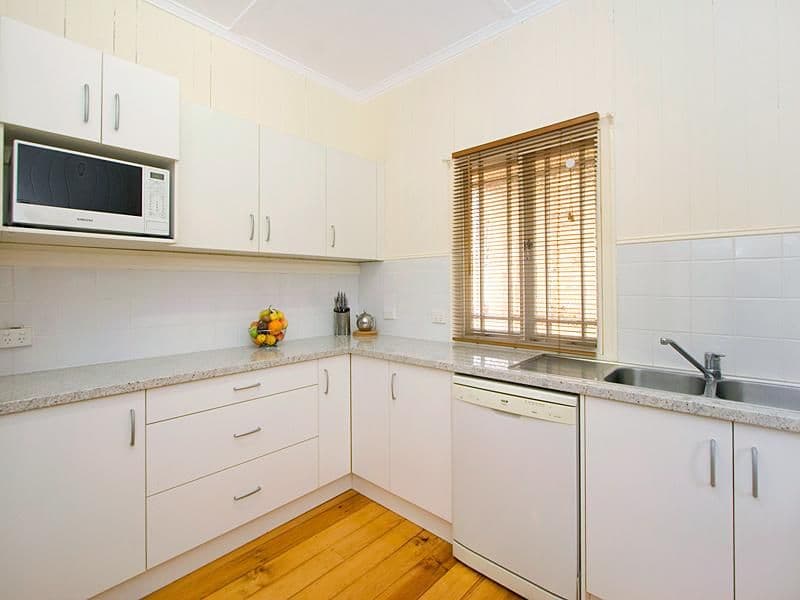 128 Leckie Road, KEDRON QLD 4031, Kedron - Thumbnail 4