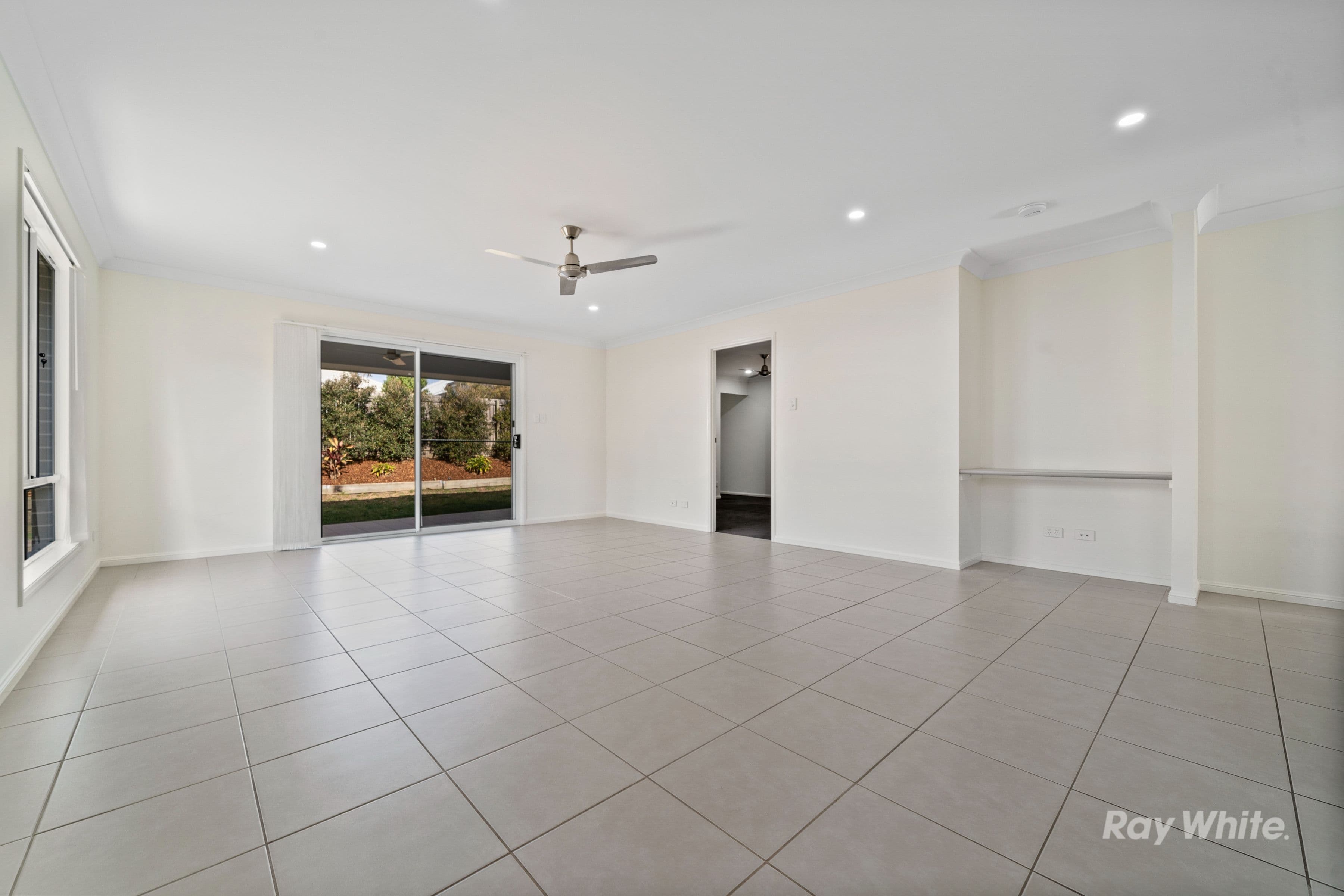 48 Mcgoldrick Street, FLAGSTONE QLD 4280, Flagstone - Thumbnail 6
