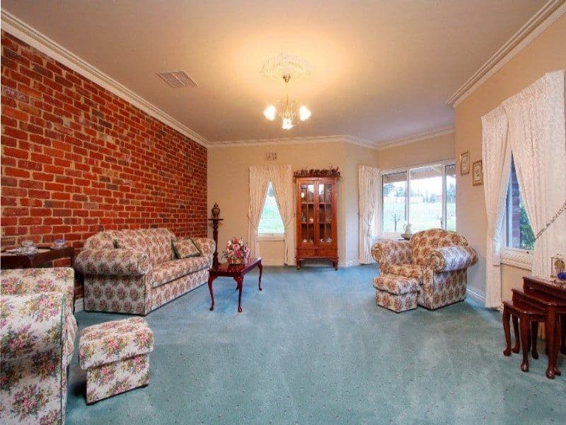 2 Pinehill Way, DOREEN VIC 3754, Doreen - Thumbnail 4