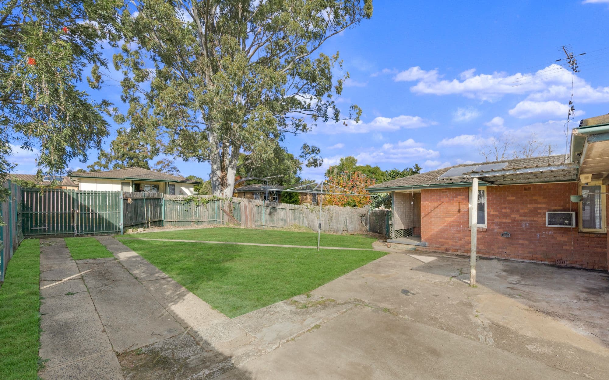 16 Merino Crescent, Airds NSW 2560, Airds - Thumbnail 8