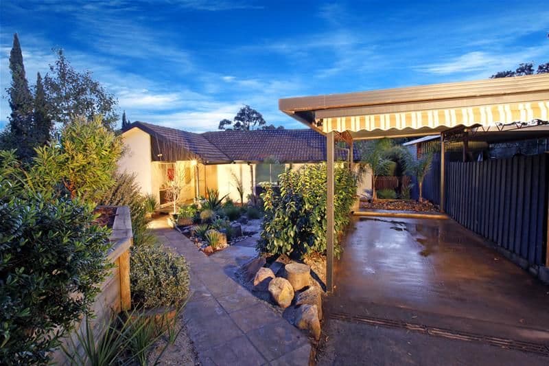 3 Fahey Crescent, YALLAMBIE VIC 3085, Yallambie - Thumbnail 2