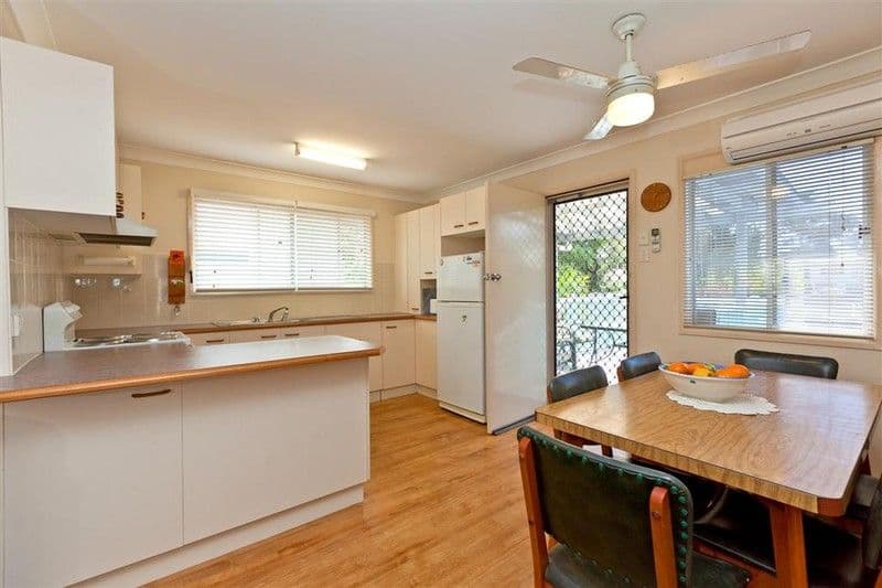 20 Simpson Street, CAPALABA QLD 4157, Capalaba - Thumbnail 6