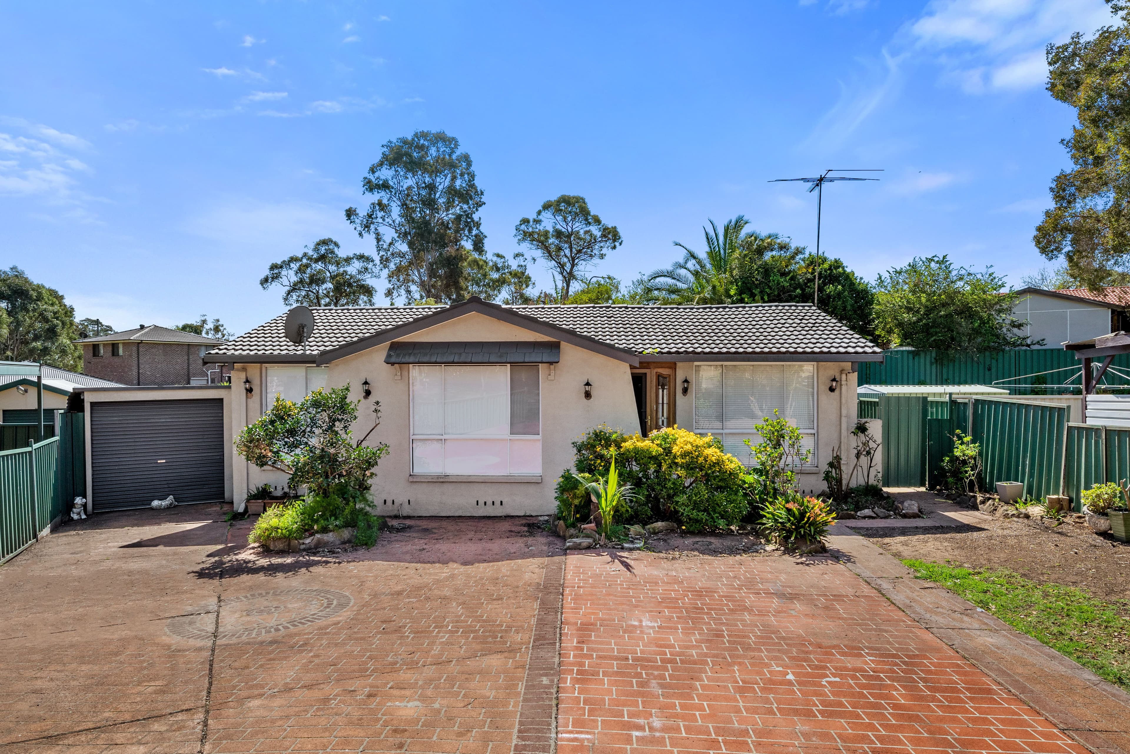 12 Brett Place, Ingleburn NSW 2565, Ingleburn - Image 1