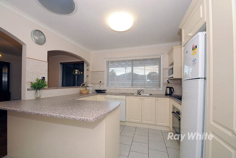 12 Alamein Street, NOBLE PARK VIC 3174, Noble Park - Thumbnail 4