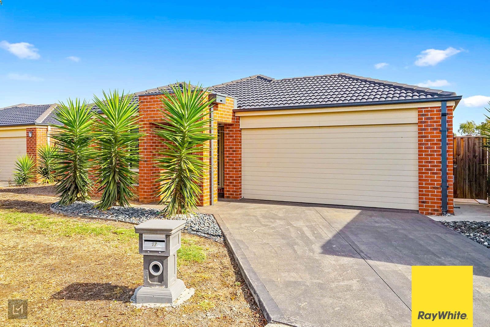 17 Felix Way, Tarneit VIC 3029, Tarneit - Thumbnail 2