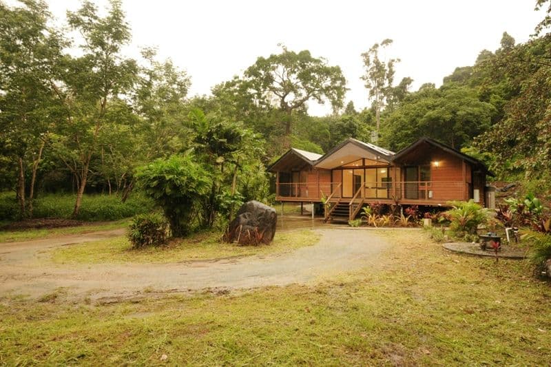 233 Paluma Road, CANNONVALE QLD 4802, Cannonvale - Thumbnail 6