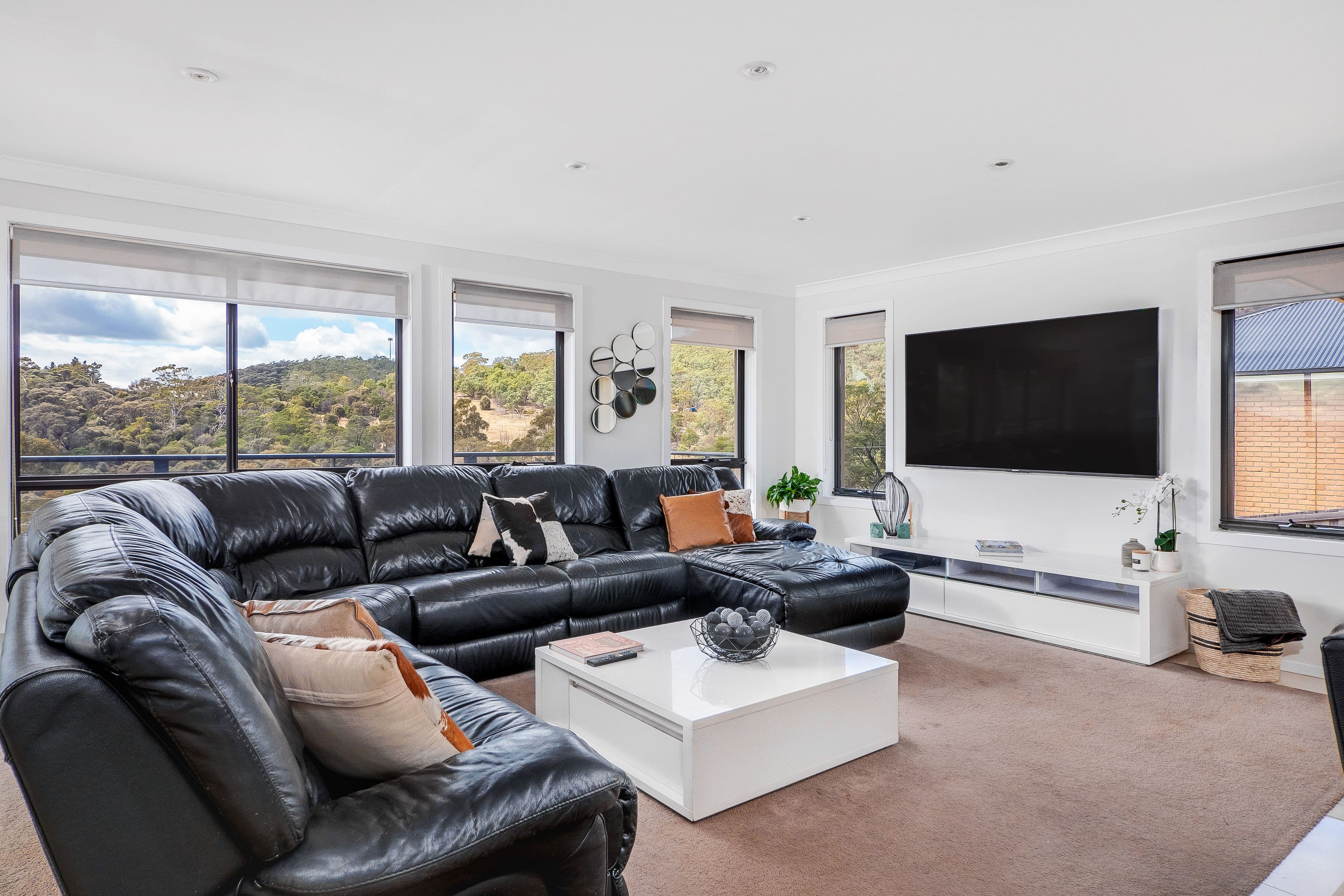 21 Wallcrest Road, Berriedale TAS 7011, Berriedale - Thumbnail 2