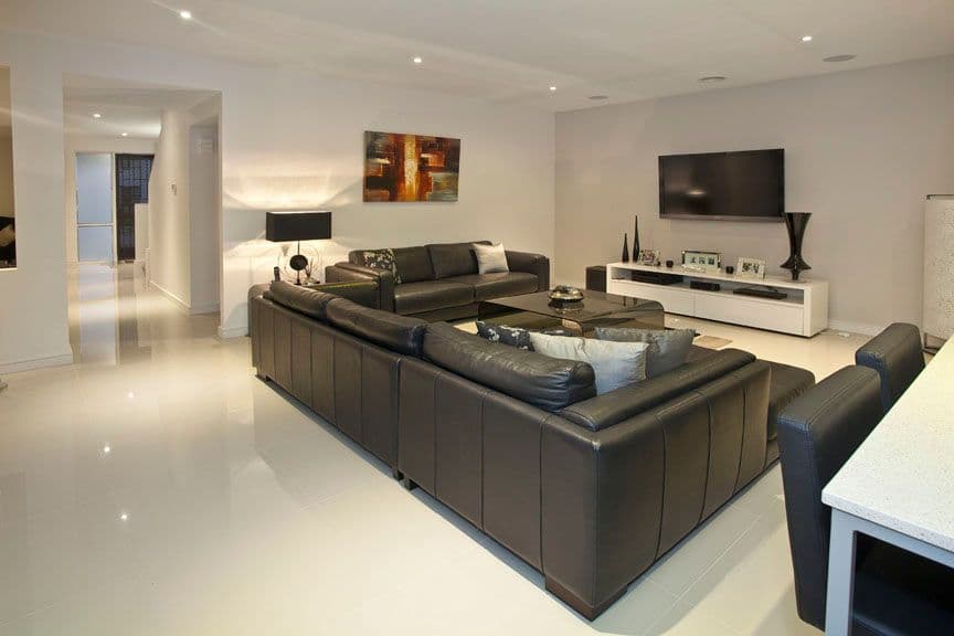 8 Lipton Drive, Dandenong North, Dandenong North - Thumbnail 4