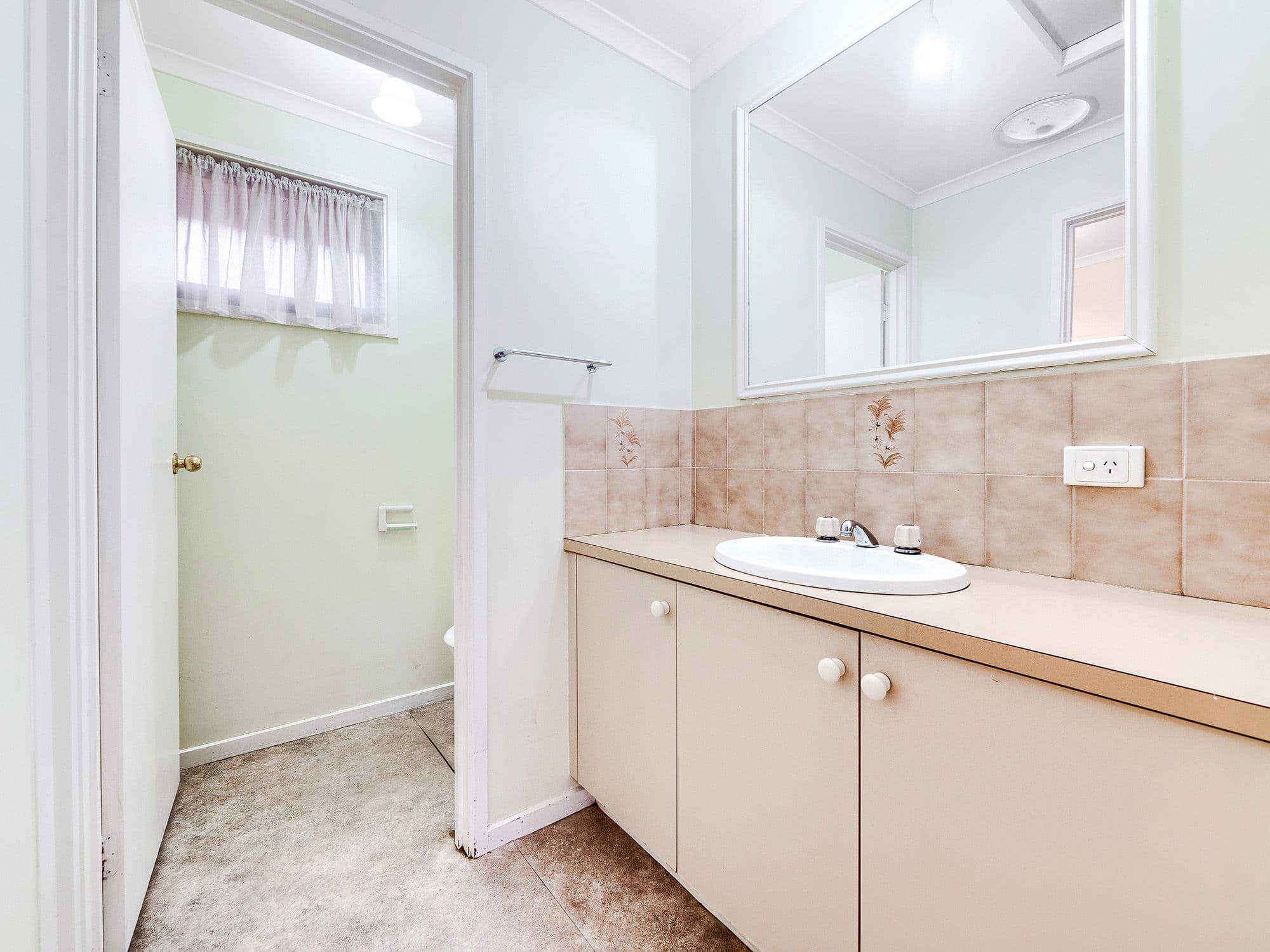 14 Hindmarsh Court, Cranbourne North VIC 3977, Cranbourne North - Thumbnail 5