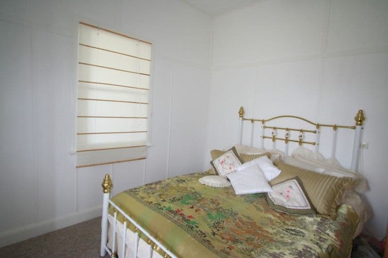 39 Douglas Street, TENTERFIELD NSW 2372, Tenterfield - Thumbnail 8