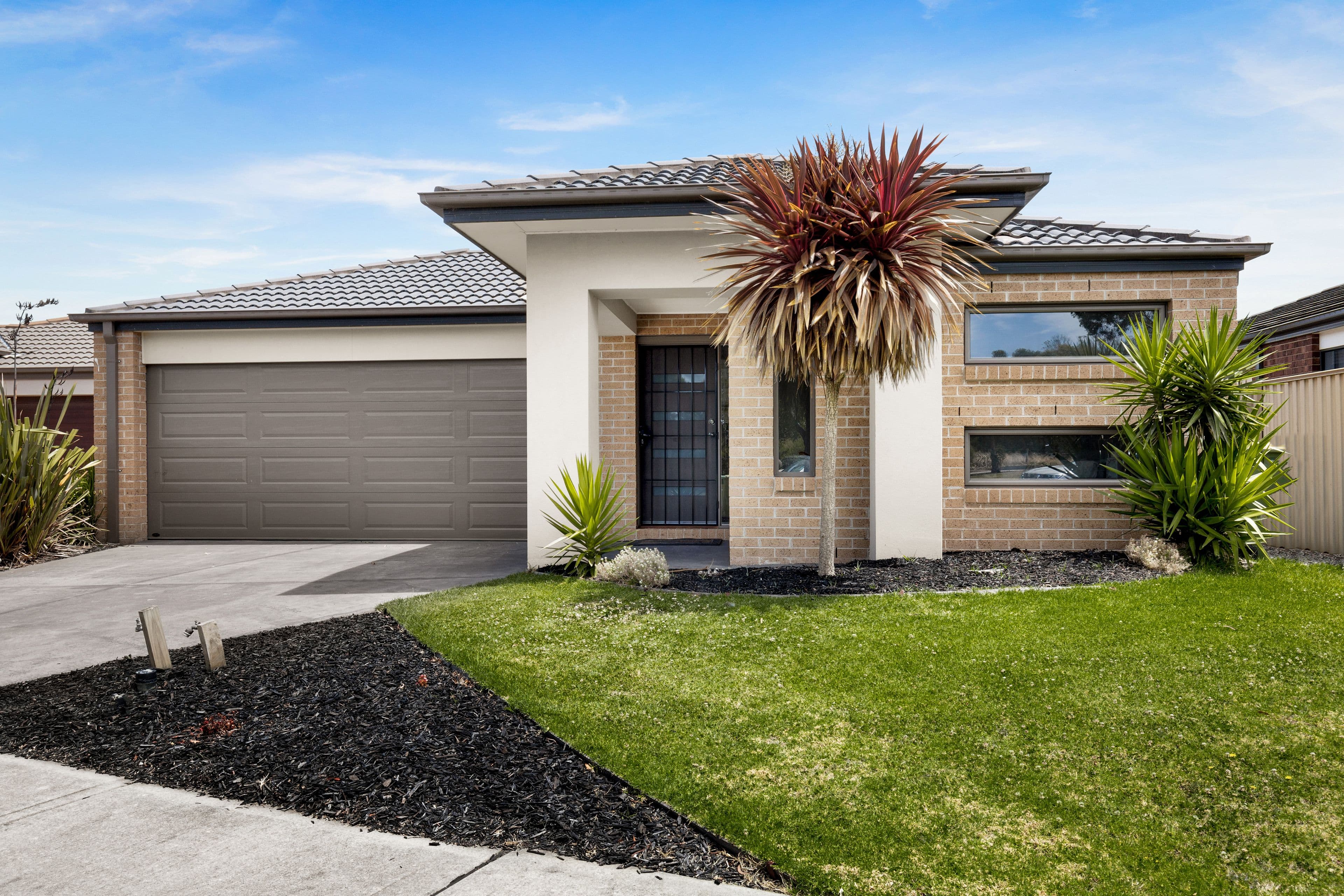 25 Serenity Street, Pakenham VIC 3810, Pakenham - Image 1