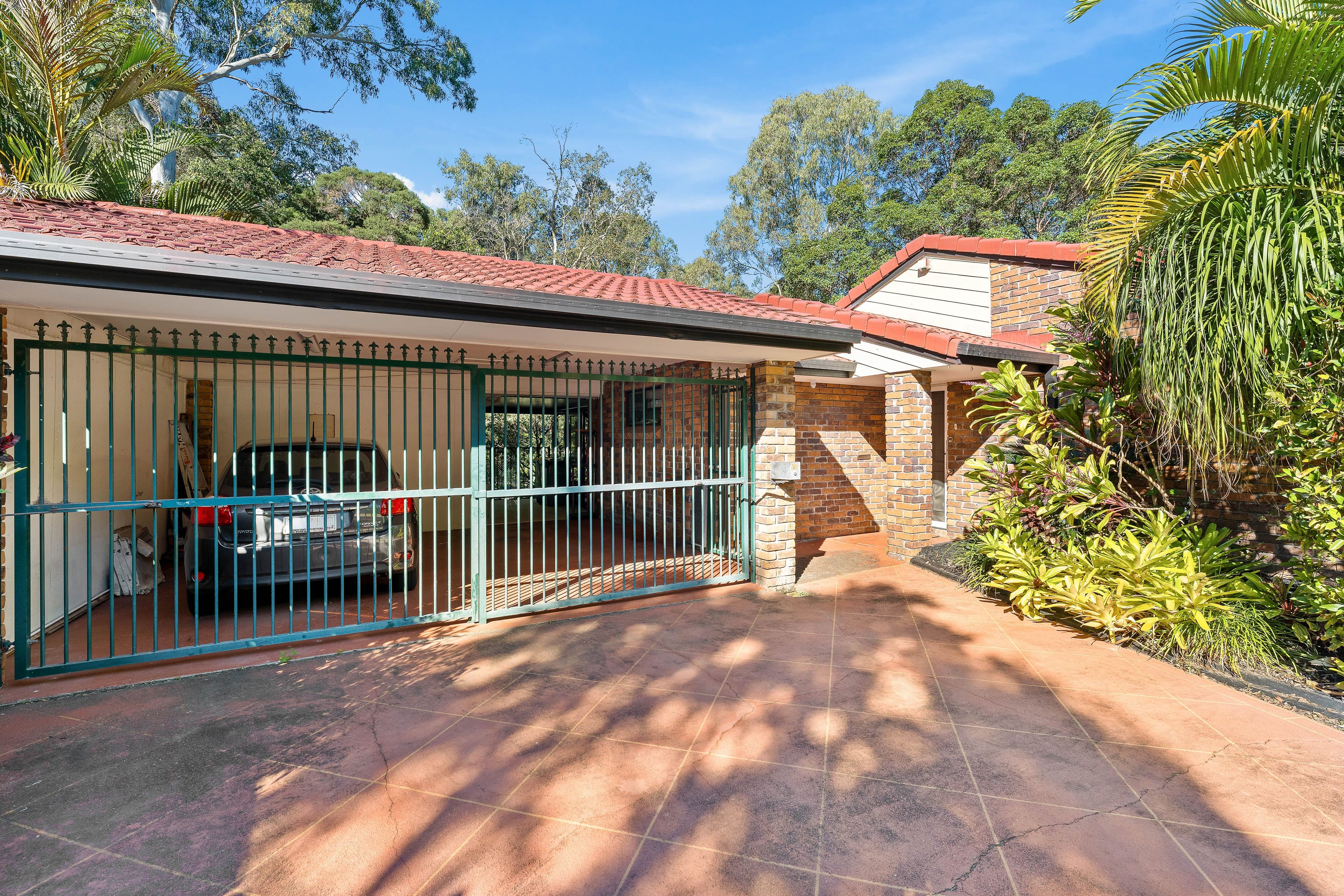 11 Dorset Drive, Springwood QLD 4127, Springwood - Thumbnail 4