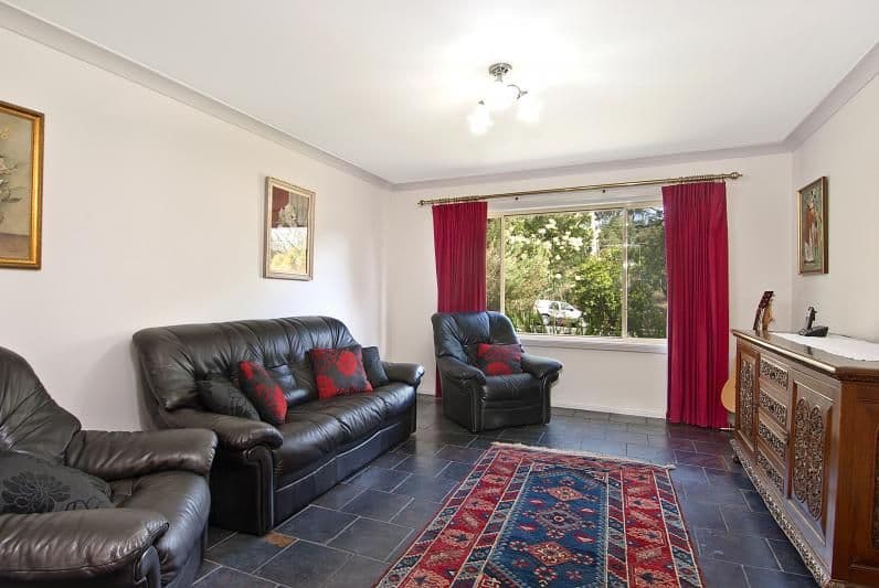 38 Cook Crescent, EAST HILLS NSW 2213, East Hills - Thumbnail 4