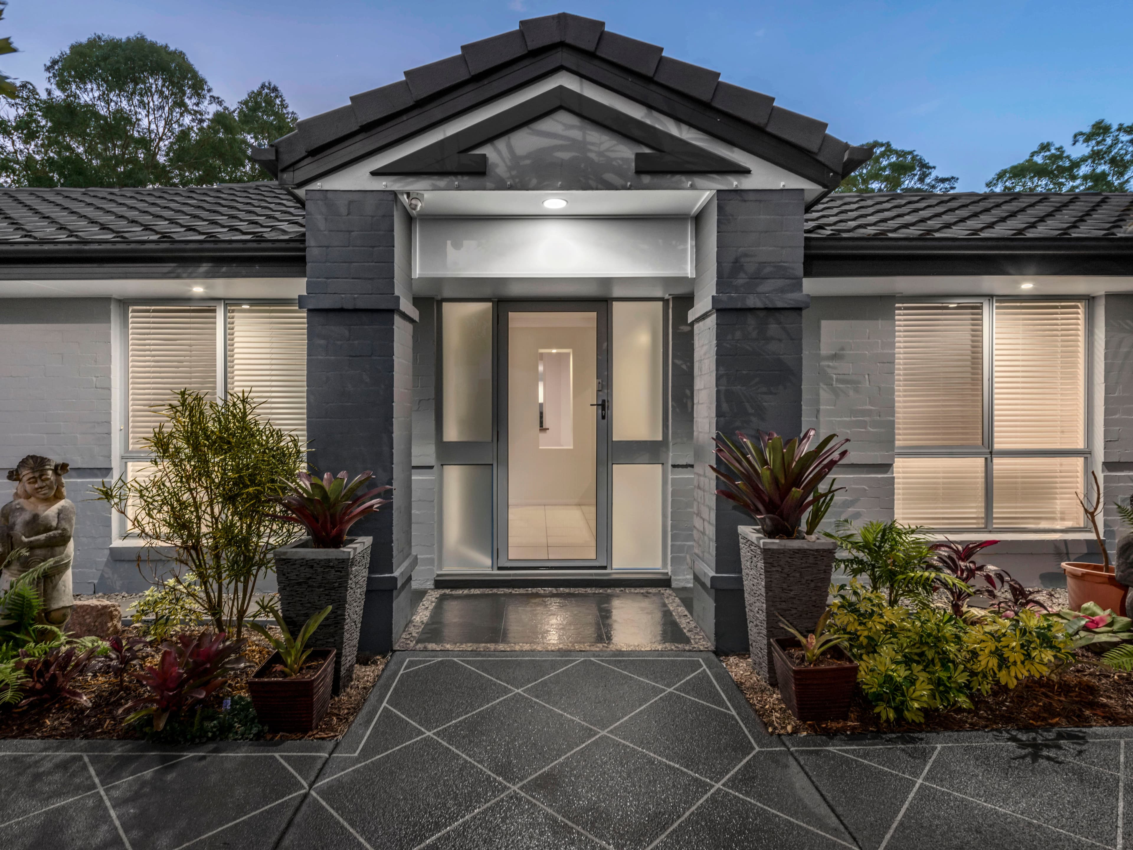 106 Saturn Crescent, Bridgeman Downs QLD 4035, Bridgeman Downs - Thumbnail 2