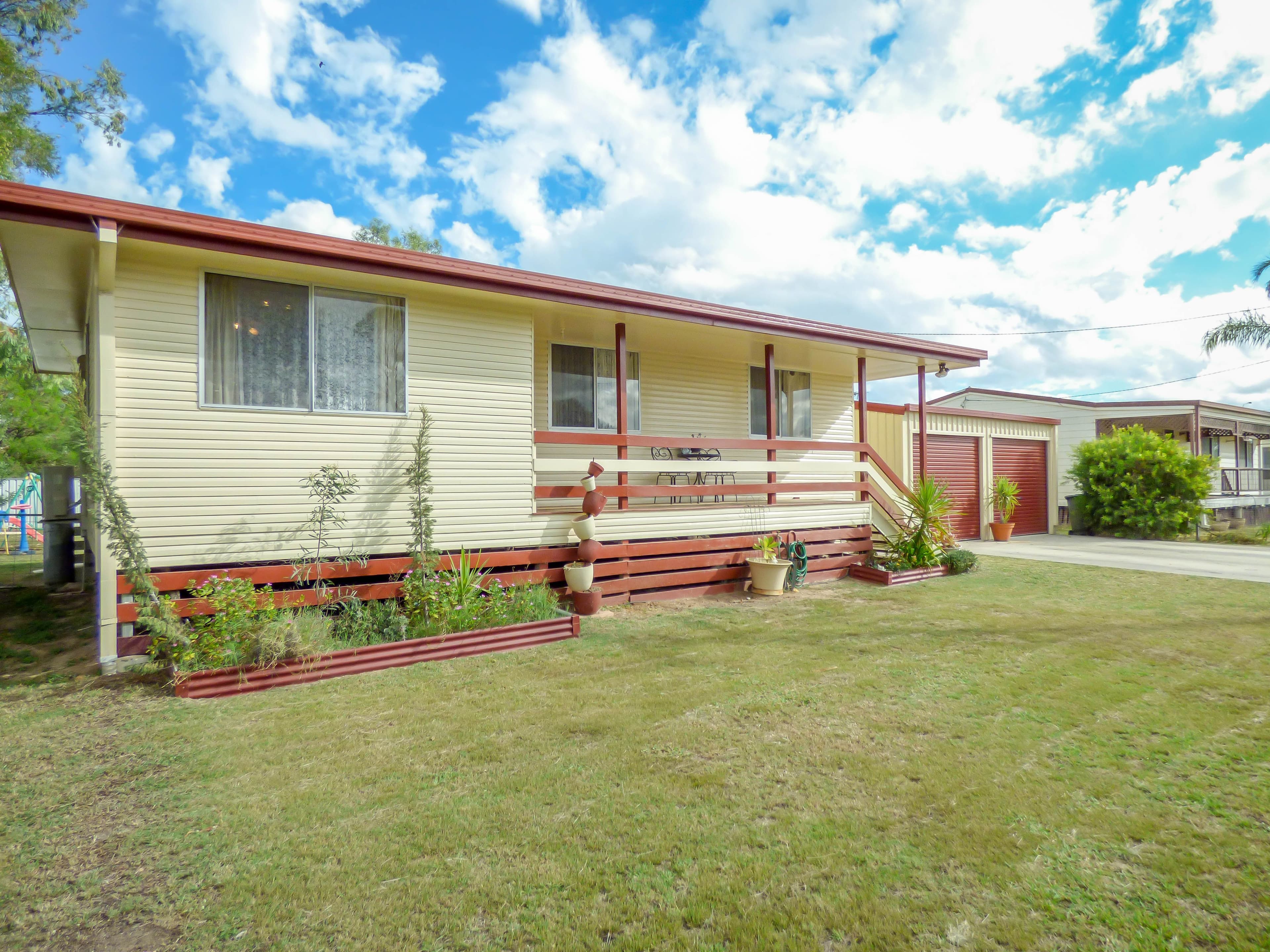 28 Howard Street, Roma QLD 4455, Roma - Thumbnail 2