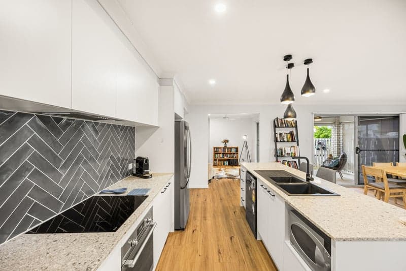 52 Caladenia Street, Deebing Heights - Thumbnail 5
