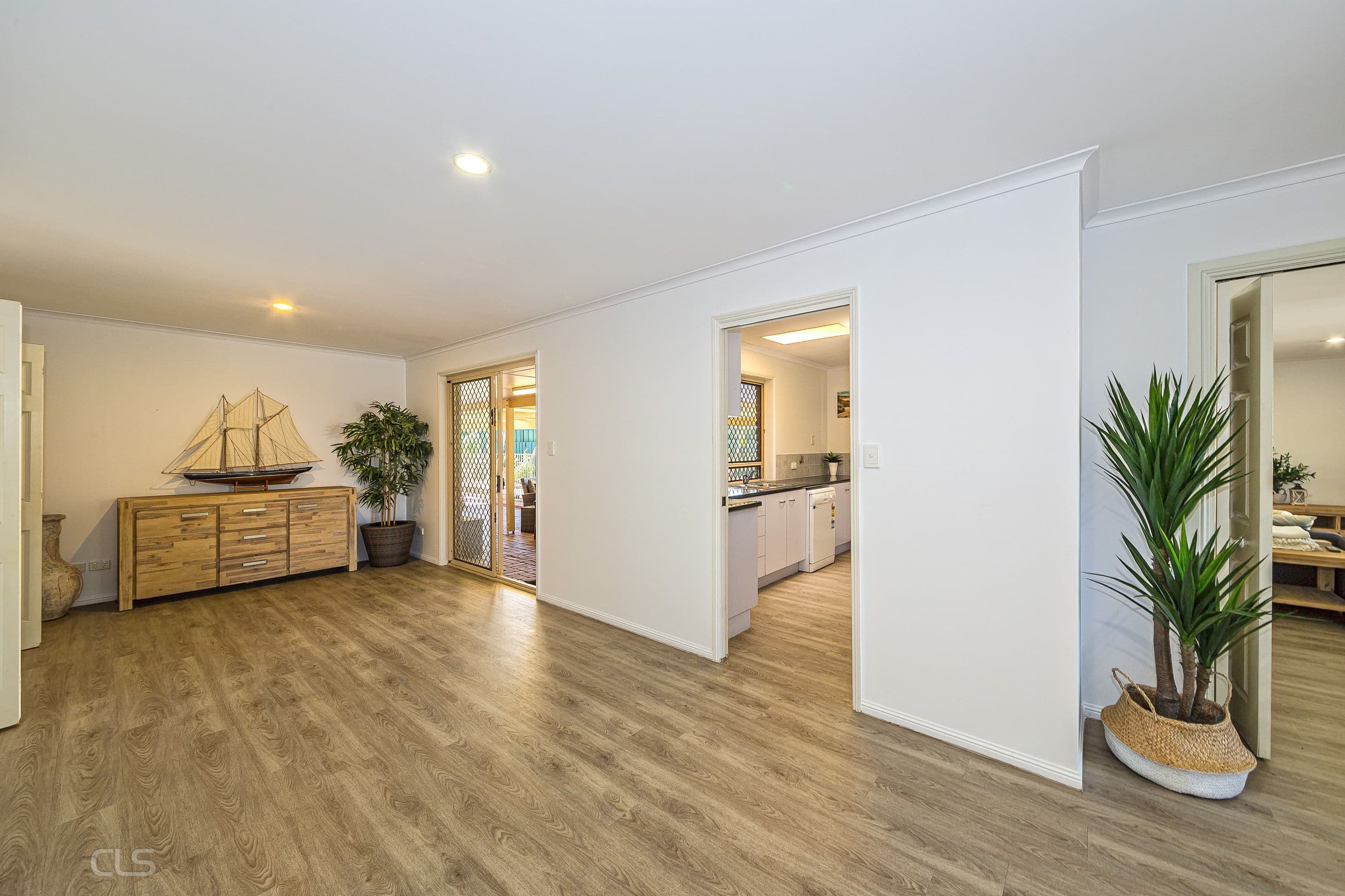 6 Longland Court, Woorim QLD 4507, Woorim - Thumbnail 3