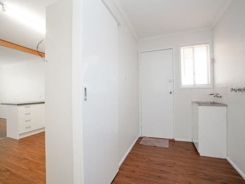 32 Cowen Street, MARGATE QLD 4019, Margate - Thumbnail 4