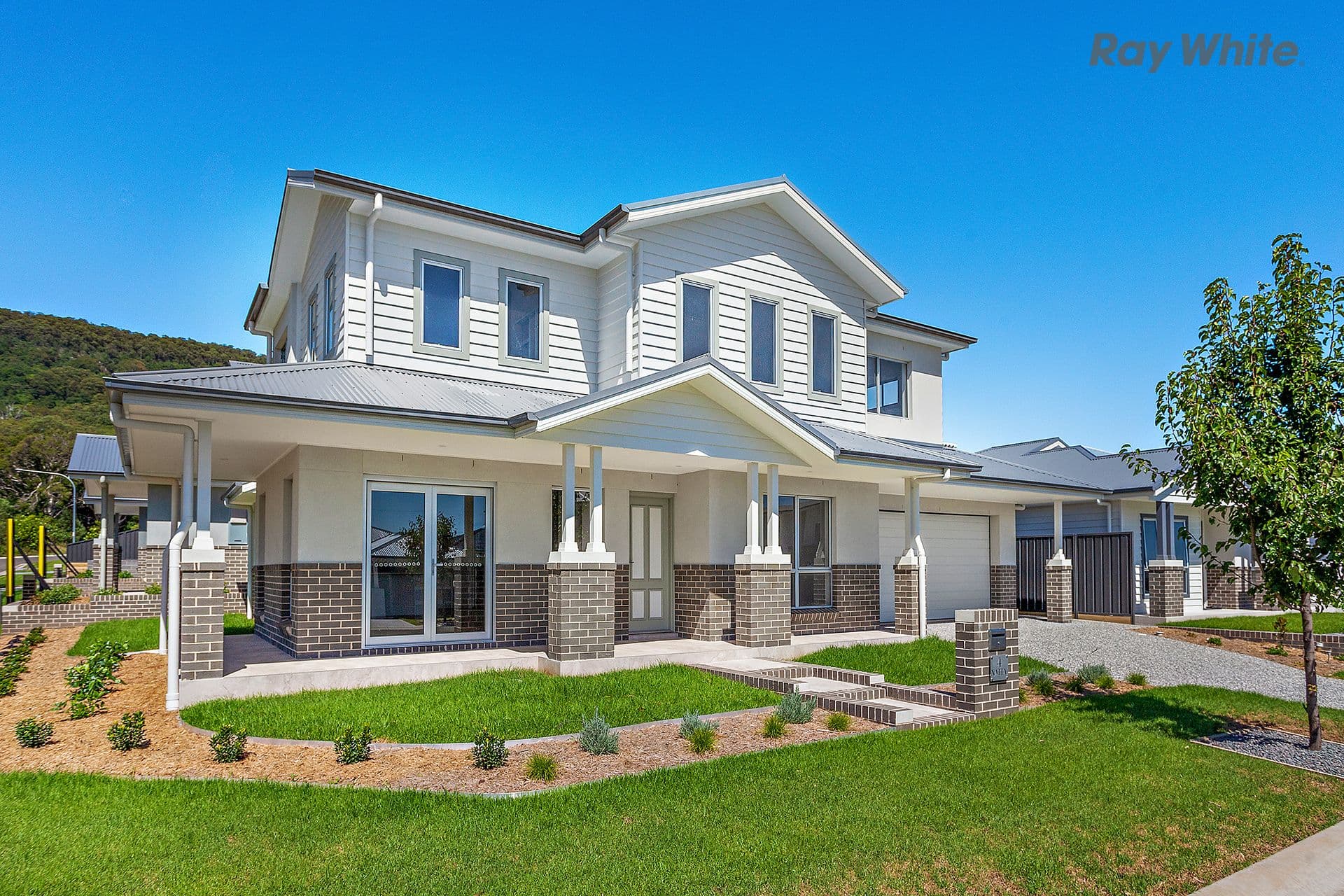 4 Nattai Crescent, Albion Park - Image 1