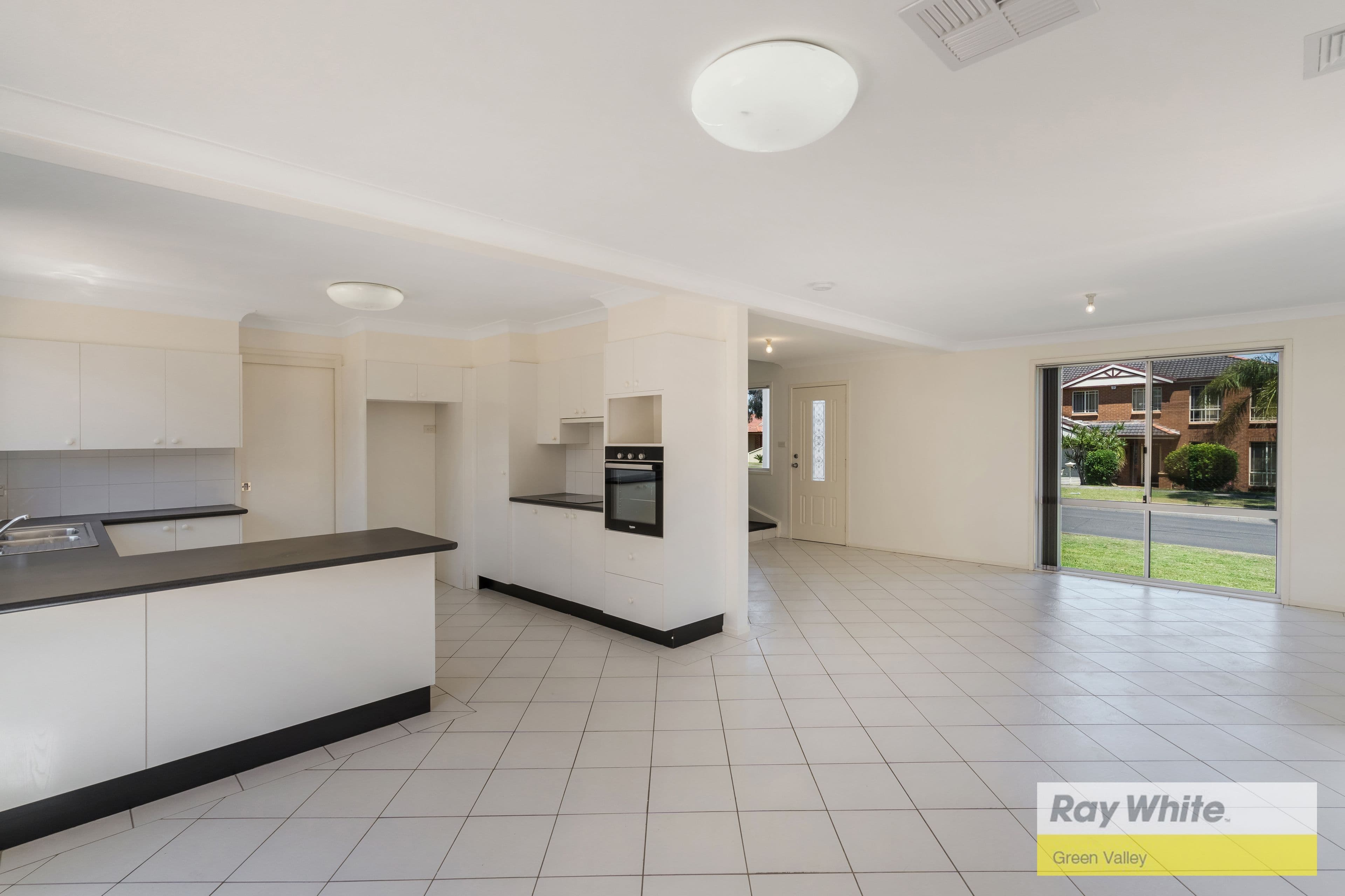 11 Abbeville Close, Prestons NSW 2170, Prestons - Thumbnail 4