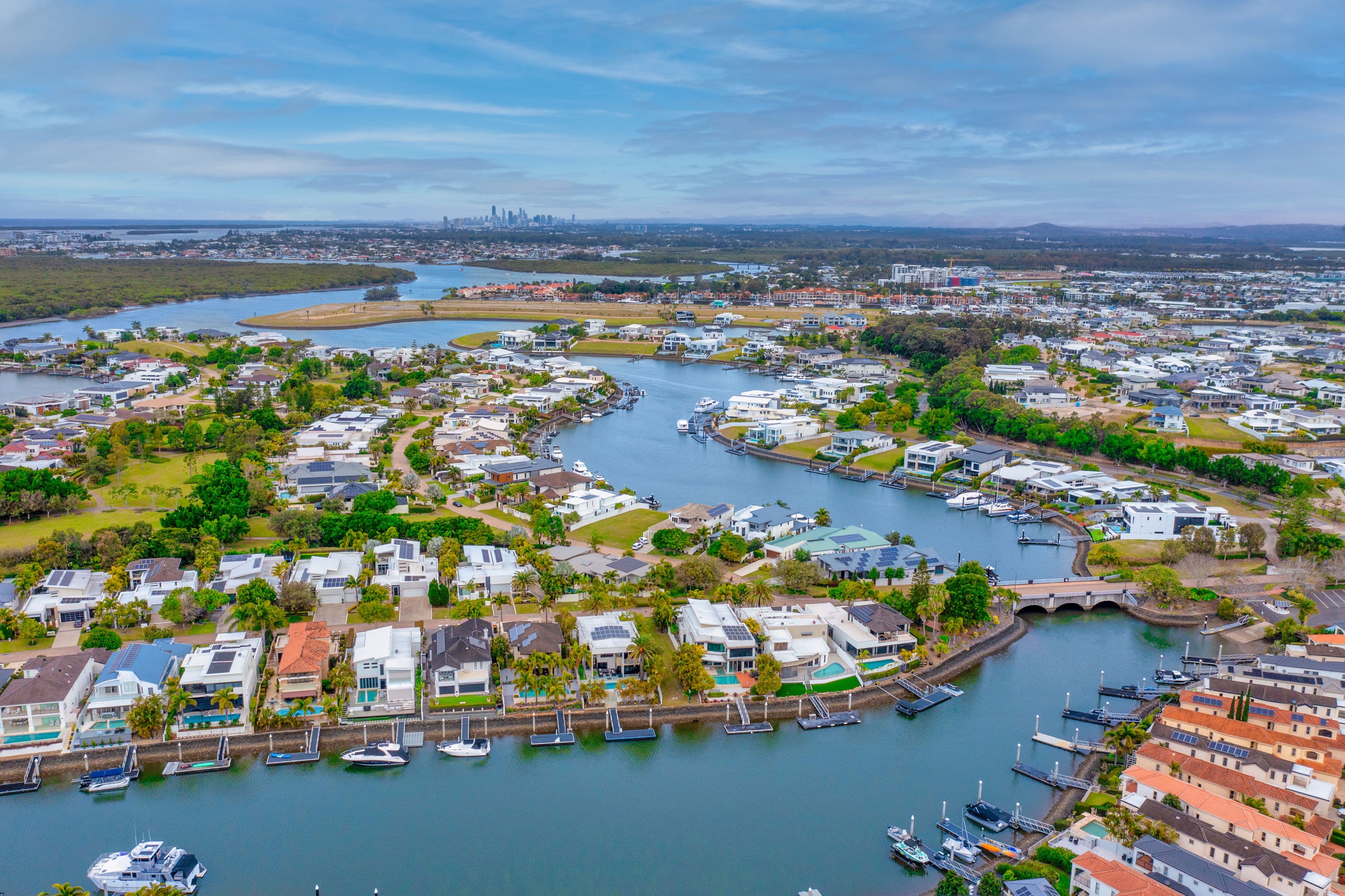 8056 Riverside Drive, Sanctuary Cove QLD 4212, Sanctuary Cove - Thumbnail 2