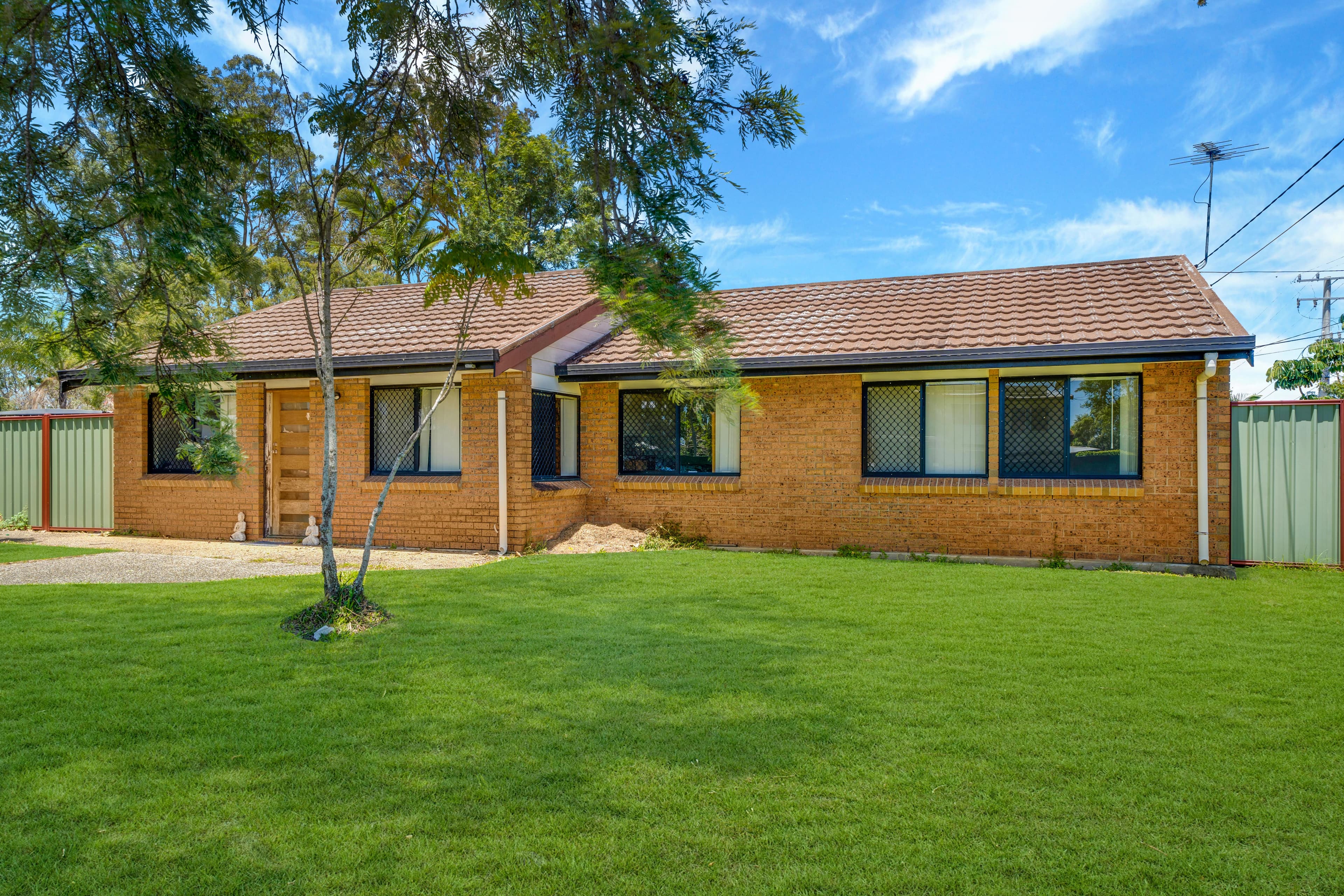 1 Crestview Street, Loganlea QLD 4131, Loganlea - Image 1