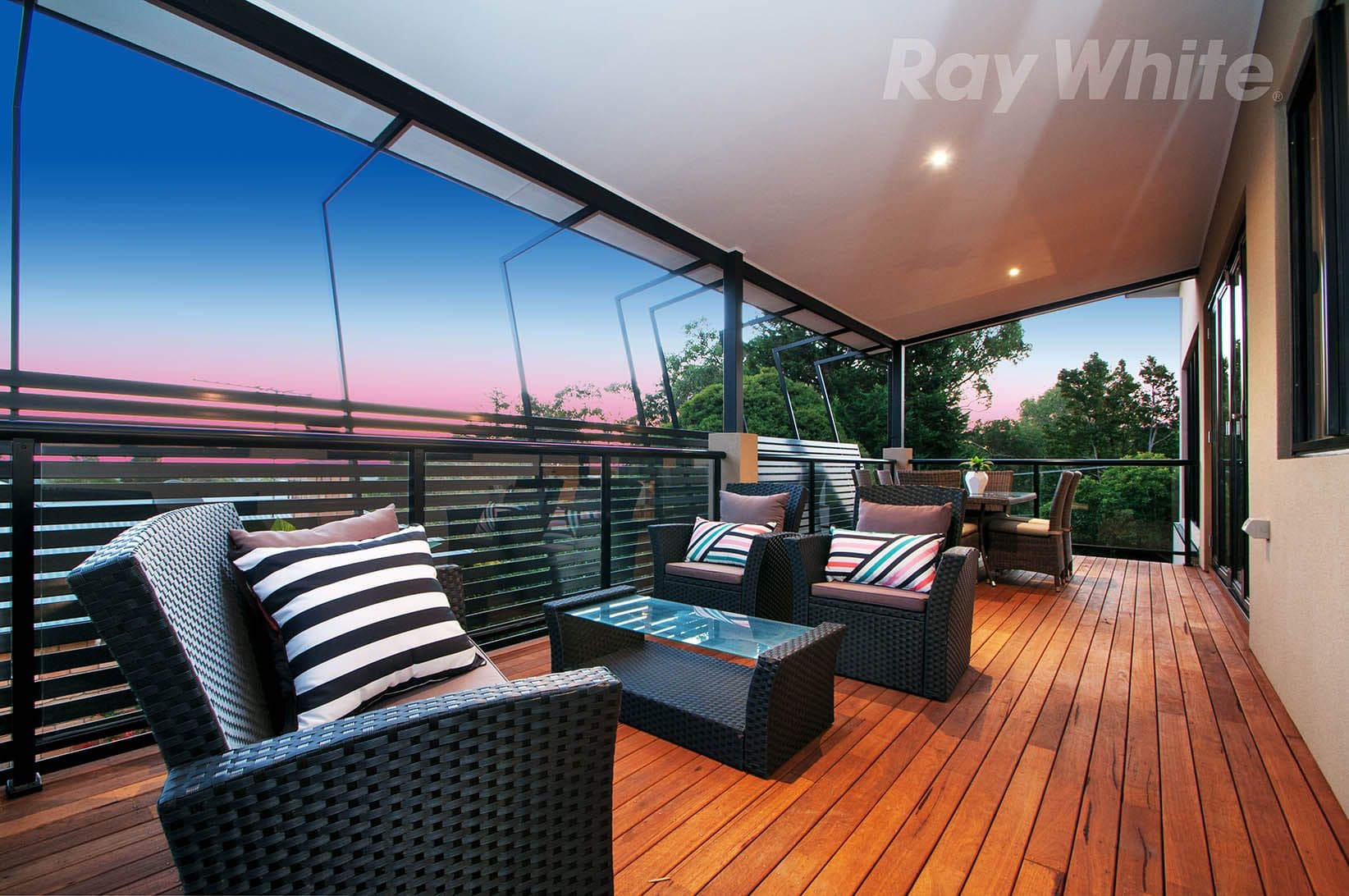 5 WOODLAND Avenue, Croydon VIC 3136, Croydon - Thumbnail 2