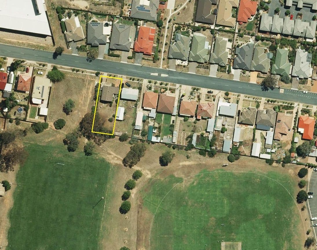 124 Morton Street, Crestwood - Thumbnail 2