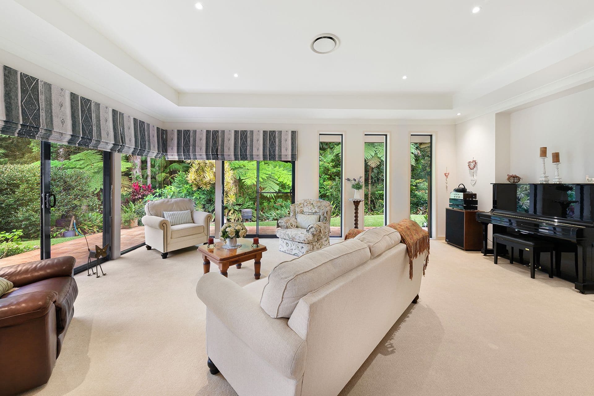 71-73 Lahey Road, Tamborine Mountain QLD 4272, Tamborine Mountain - Thumbnail 3