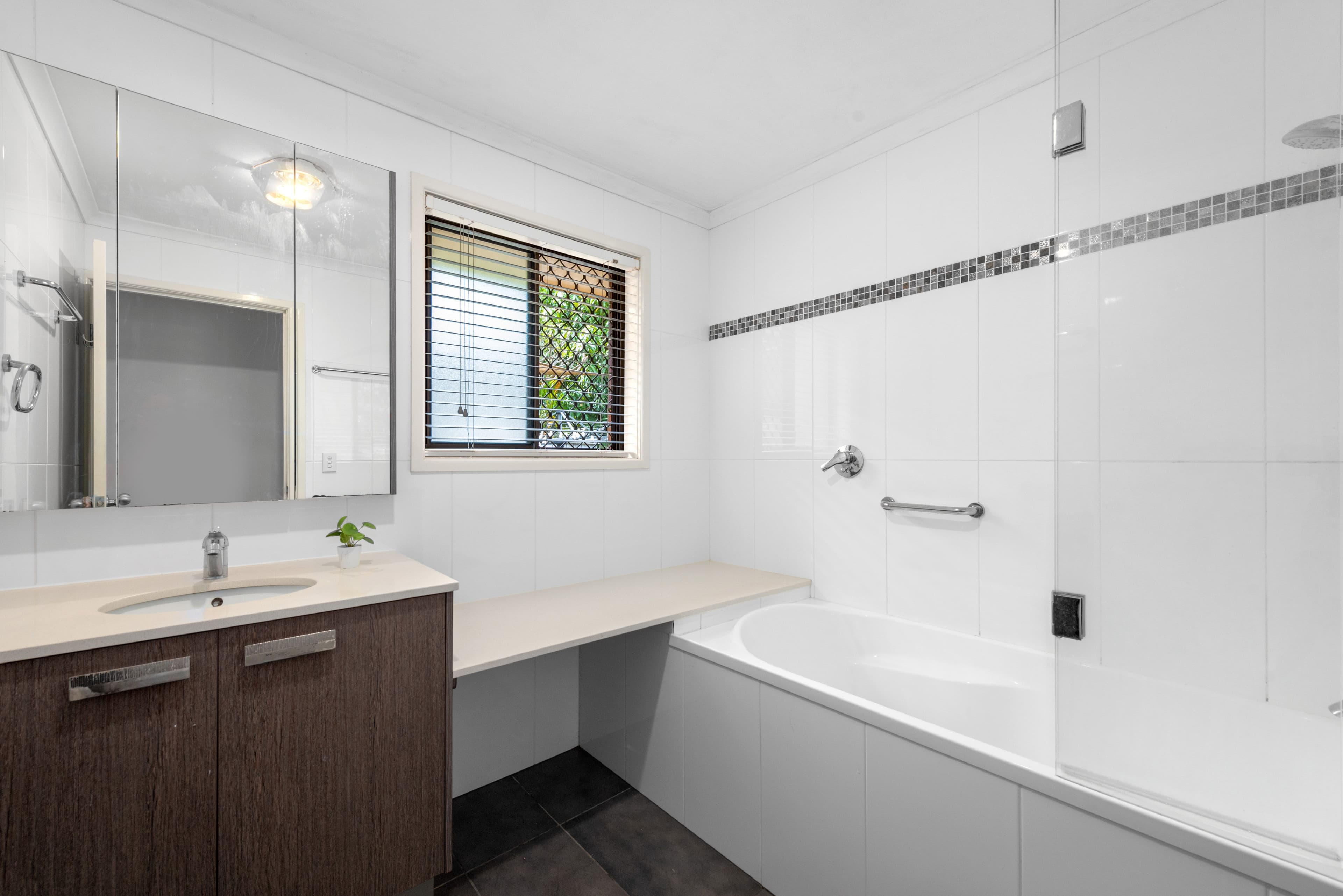 12 Calypso Court, Eatons Hill QLD 4037, Eatons Hill - Thumbnail 8