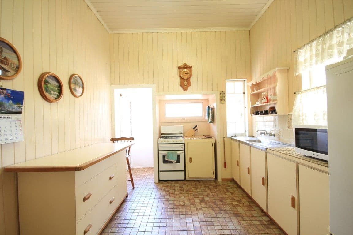 94 Juliette Street, GREENSLOPES QLD 4120, Greenslopes - Thumbnail 6