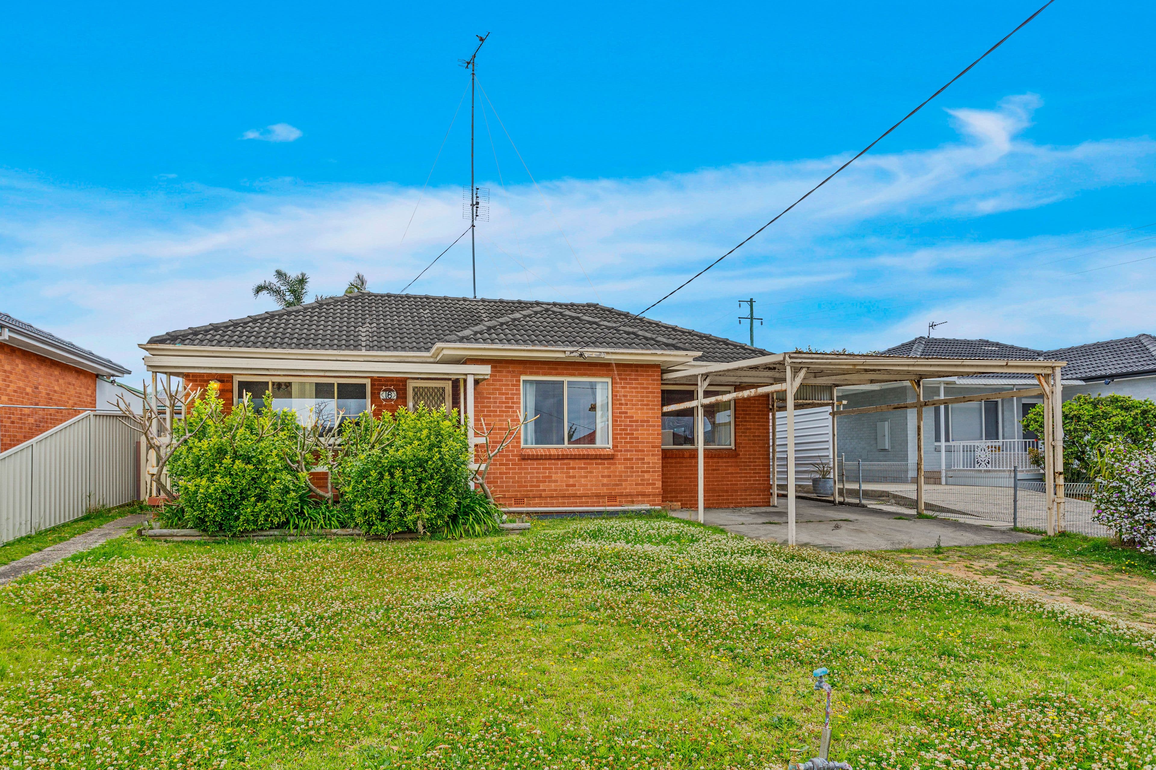 16 Bluebell Road, Barrack Heights NSW 2528, Barrack Heights - Image 1