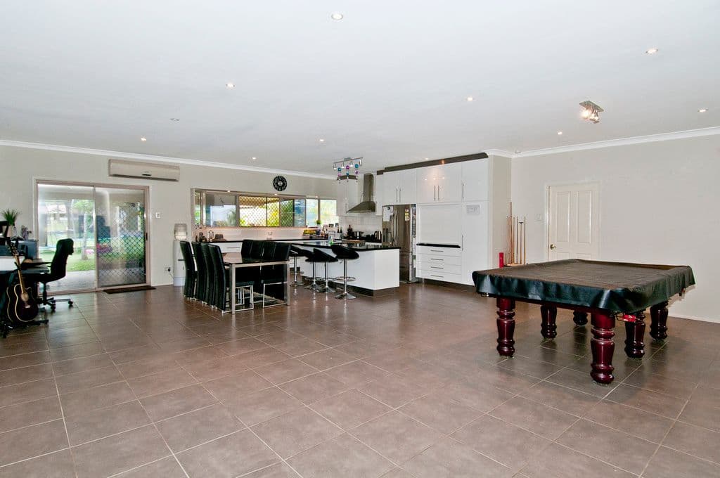 200 Holloway Road, Chambers Flat QLD 4133, Chambers Flat - Image 1
